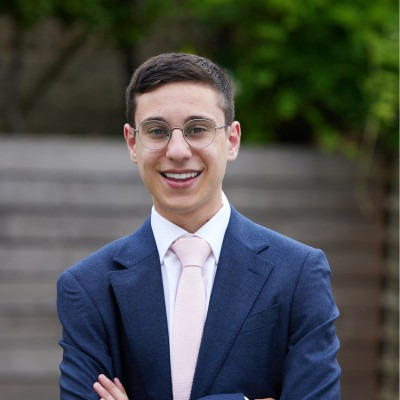 You are currently viewing Dov Forman