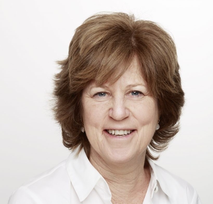 You are currently viewing Julie Platt