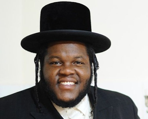 You are currently viewing Nissim Black