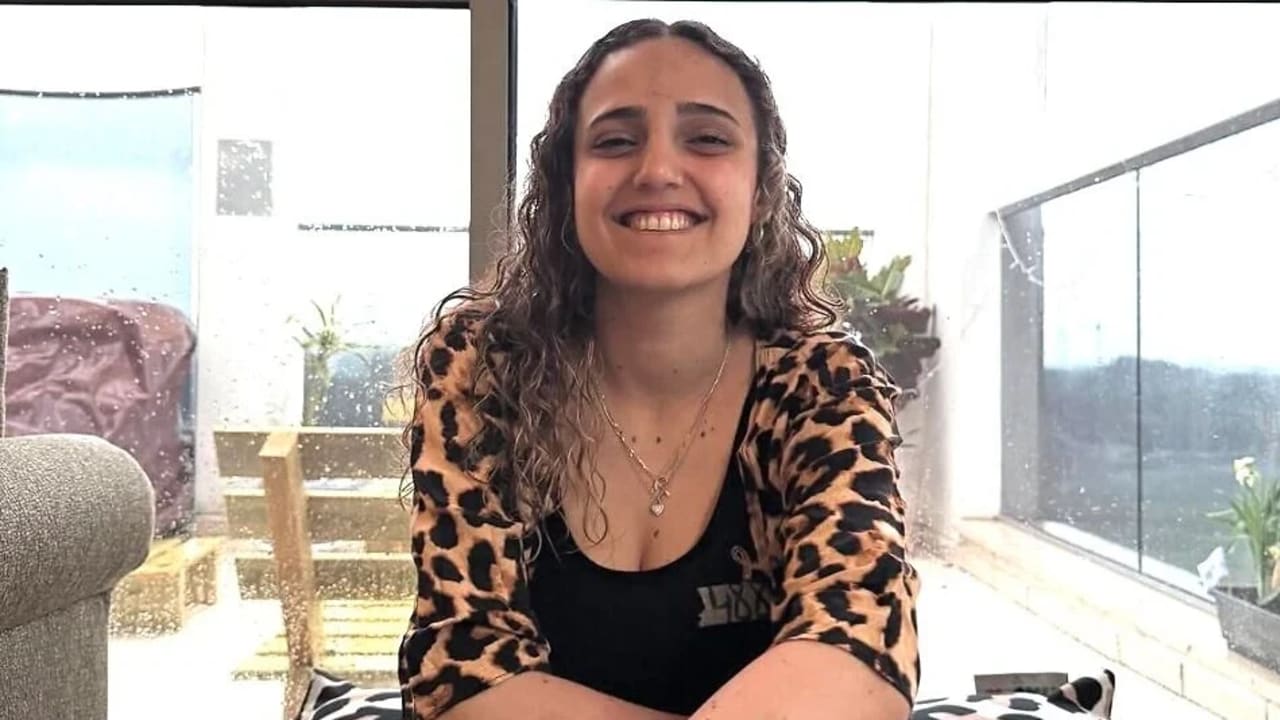 Read more about the article Released hostage Romi Gonen to undergo second hand surgery in three months