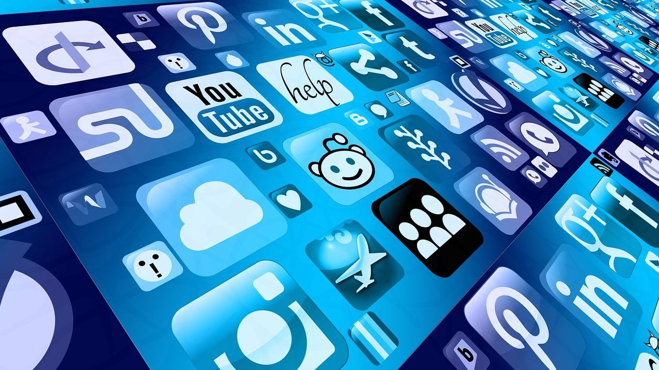 Read more about the article The Jews are losing the social media war against antisemitism and have no plan to win – opinion