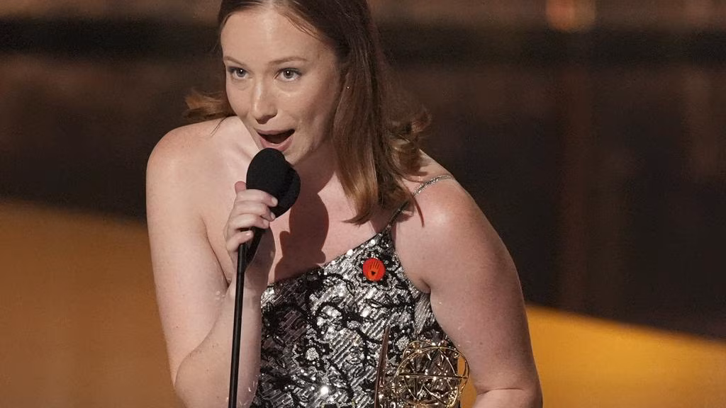 Read more about the article Hannah Einbinder’s speech at the Emmys sparks another round of outrage at celebrities getting political