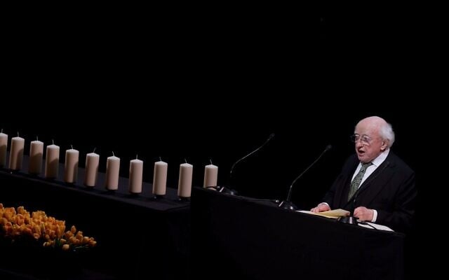 Read more about the article In Holocaust Day speech, Irish president decries ‘horrific loss of life’ in Gaza, sparks protest