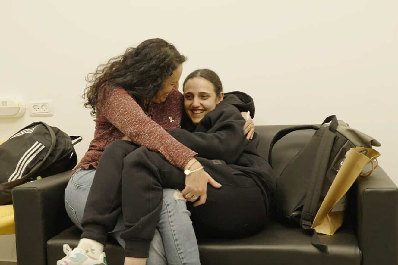Read more about the article Freed hostage Romi Gonen: ‘There is life after death’